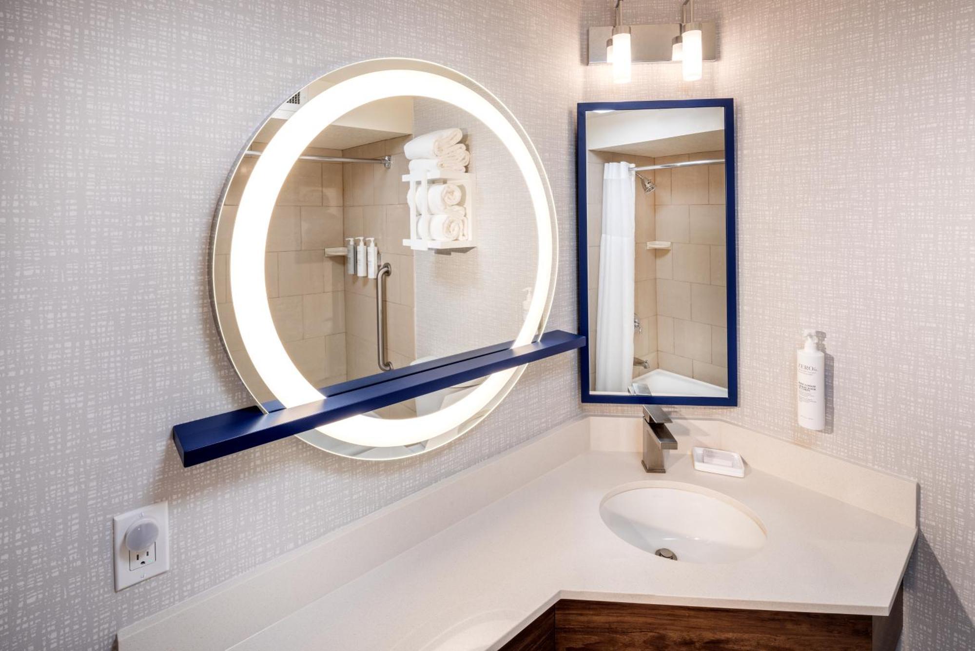 Hampton Inn Pullman Extérieur photo